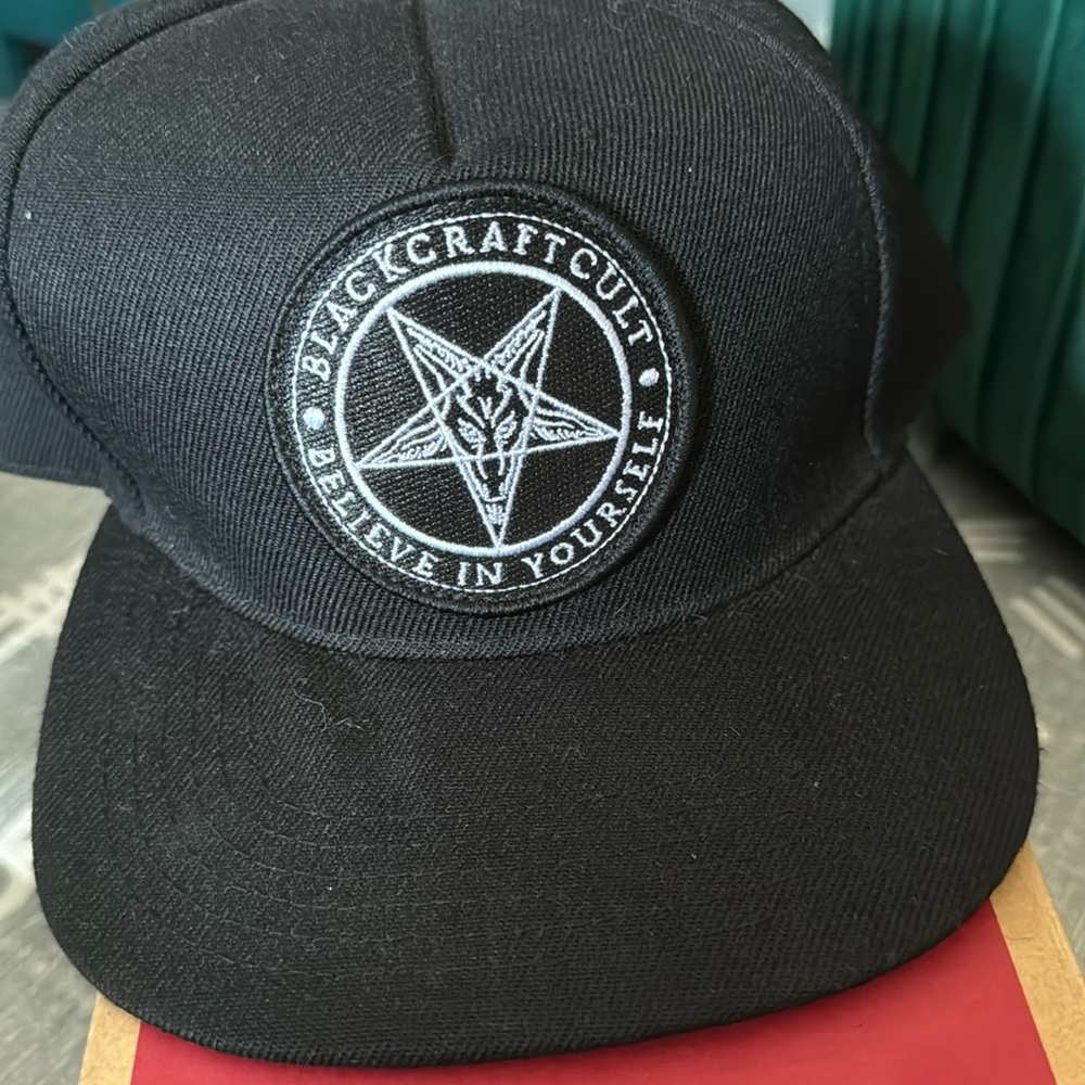 Blackcraft snapback